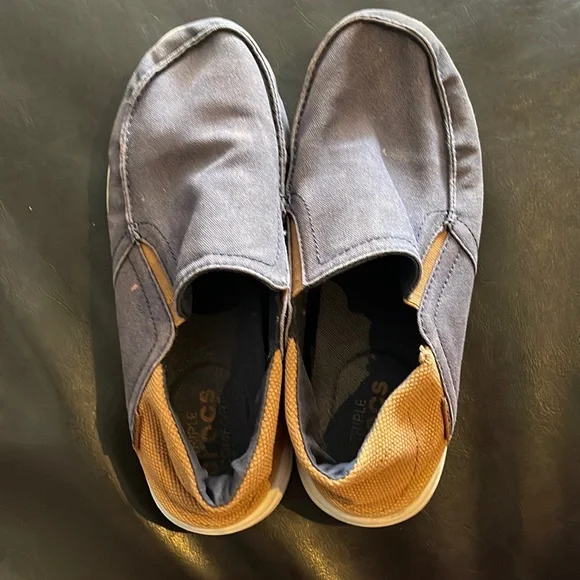 CROCS | Shoes | Mens 8 Crocs | Poshmark display picture 1